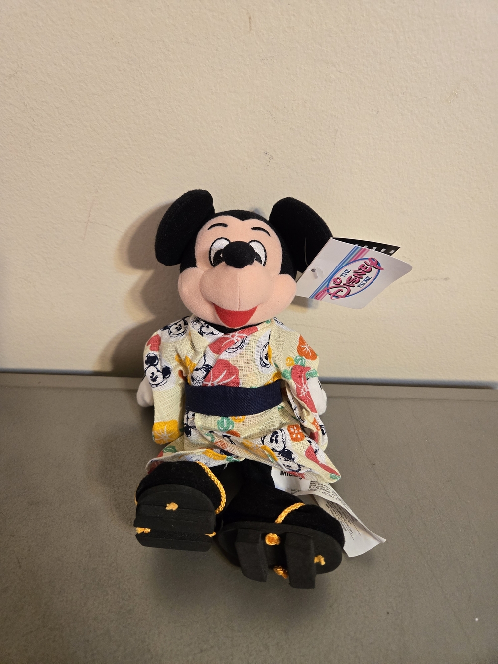 Vintage Disney Store Mickey Mouse Japanese Kimono 8" Plush (NWT)